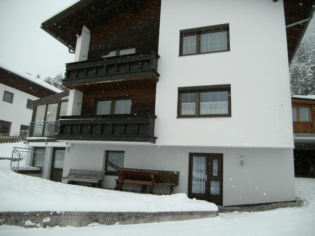 Pension Jäger Trins Exterior foto